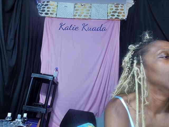 KatieKuada webcam