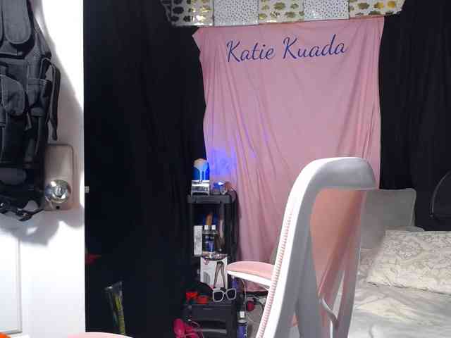 KatieKuada Live Webcam on BongaCams