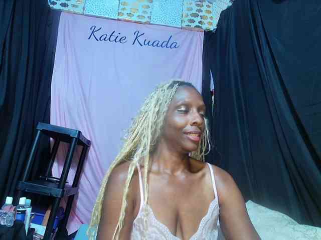 KatieKuada webcam