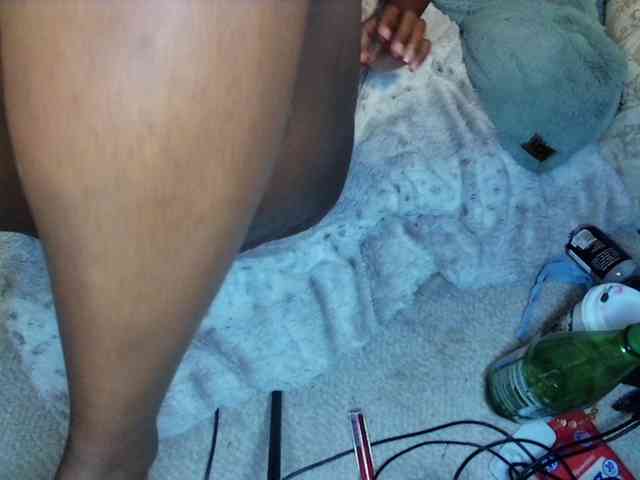 KatieKuada webcam