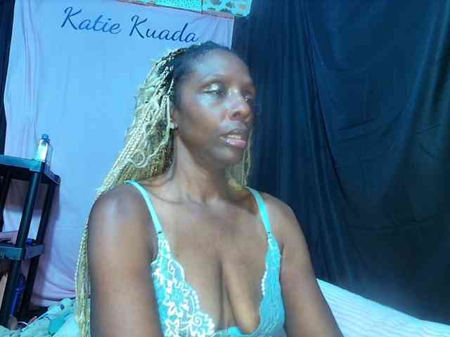 KatieKuada webcam