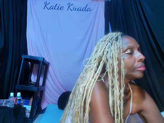 KatieKuada webcam