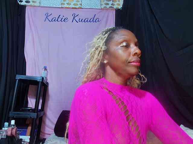 KatieKuada webcam