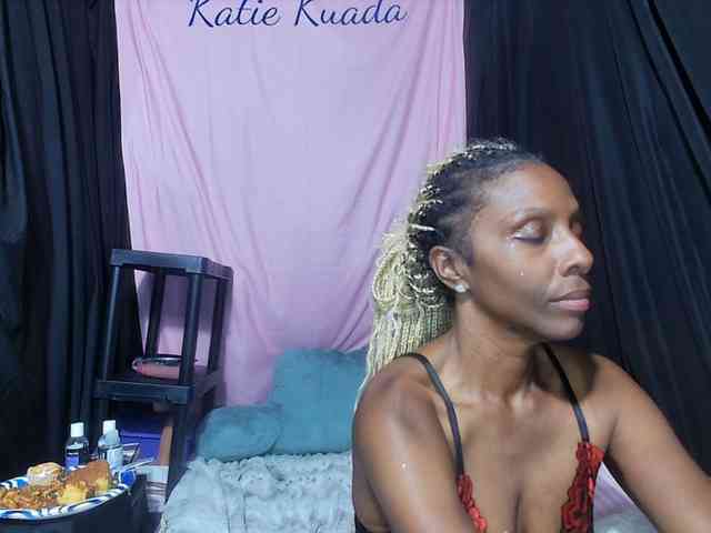 KatieKuada webcam