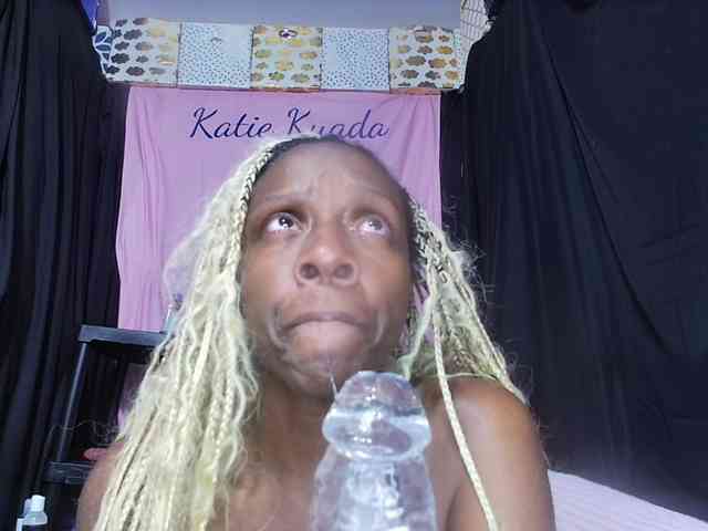 KatieKuada webcam