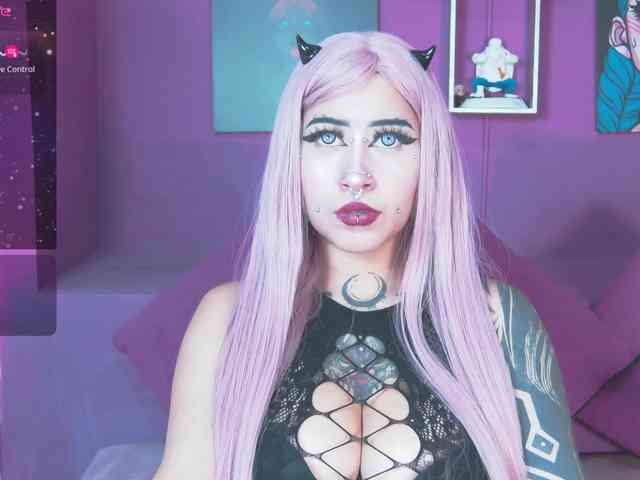 Mei-Succubus webcam