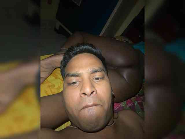 HotIndiancouple69 webcam