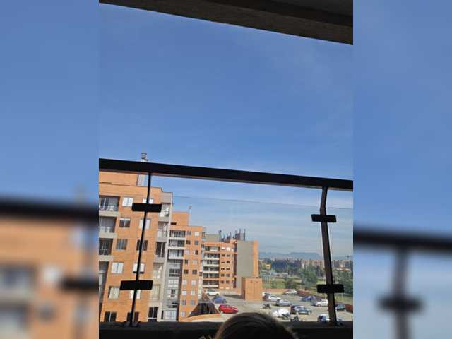 Estefani-R live cam on BongaCams
