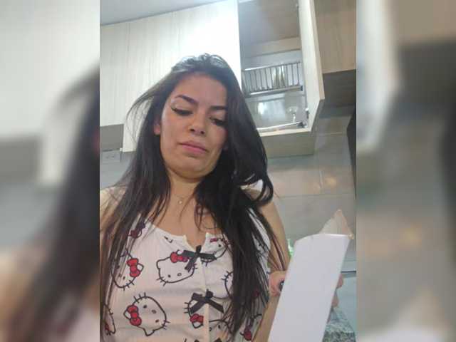 Estefani-R live cam preview