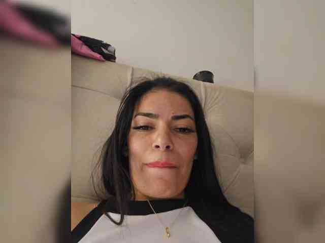 Estefani-R webcam