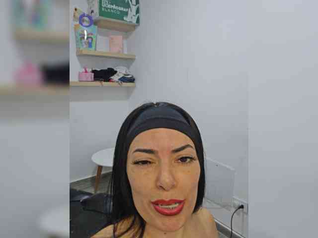 Estefani-R