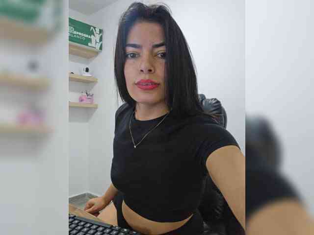 Estefani-R webcam