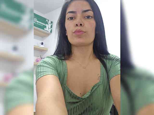Estefani-R webcam