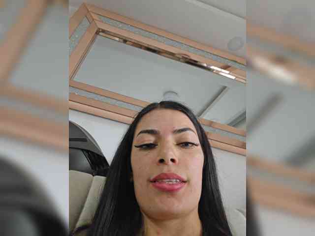 Modelo: Estefani-R