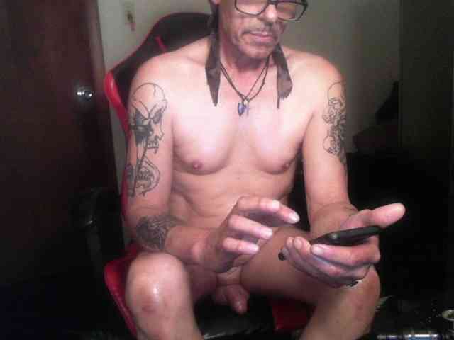 Hollywood19 Live Webcam on BongaCams