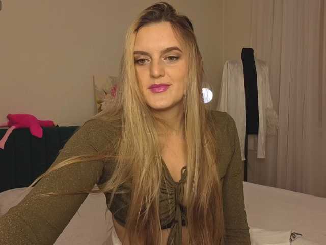 le modèle kategoddess est en webcam porno dans un show sur le site bongacams, il possède les tags suivants: White/Caucasian,Blonde,Shaved