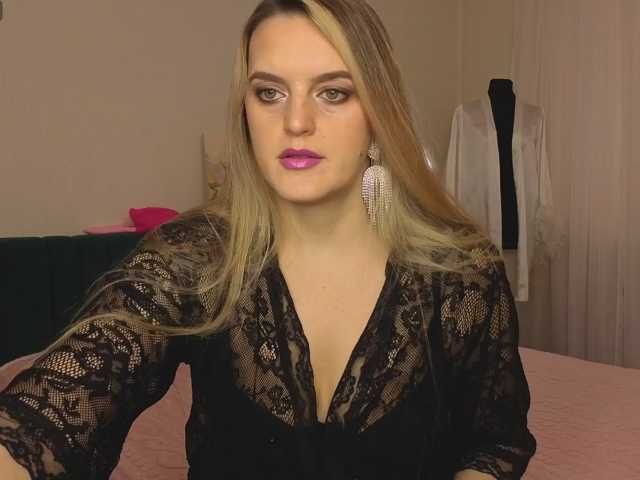 kategoddess live cam on BongaCams