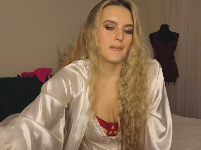 kategoddess live cam on BongaCams