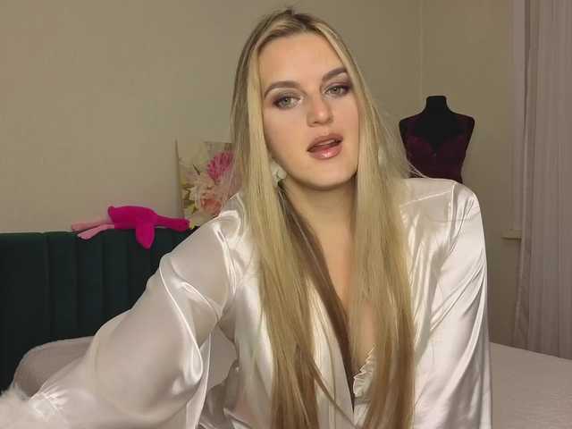 kategoddess live cam on BongaCams