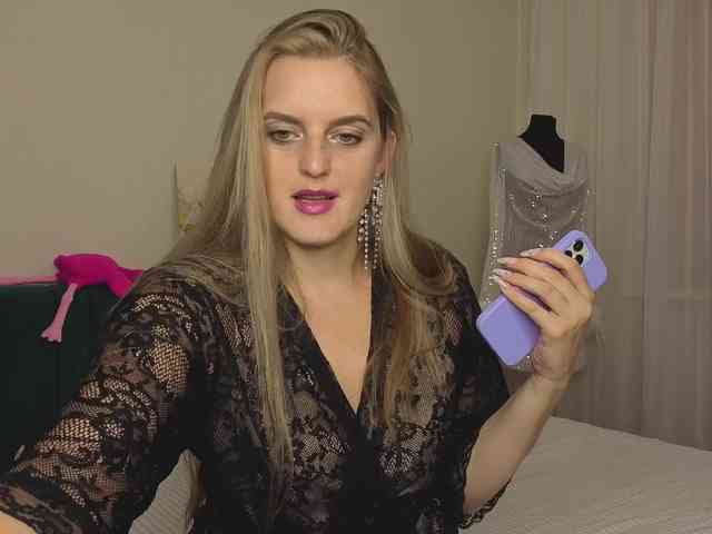 Kategoddess - Girl 