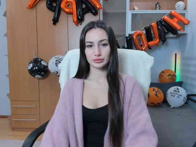 MiraaKiss
