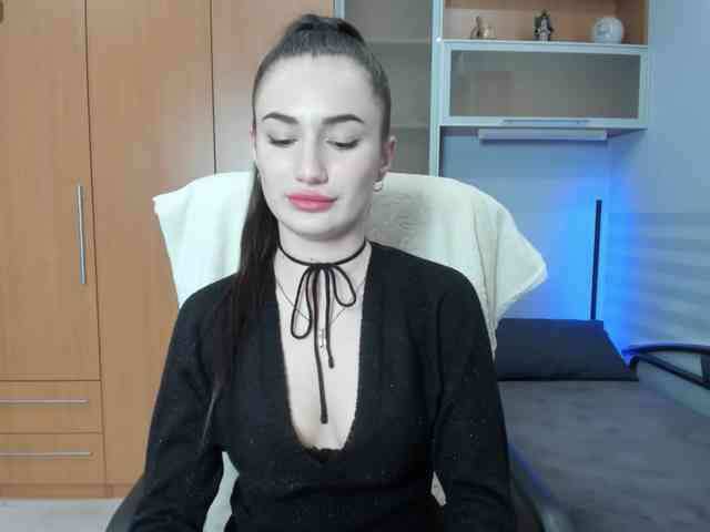 MiraaKiss webcam