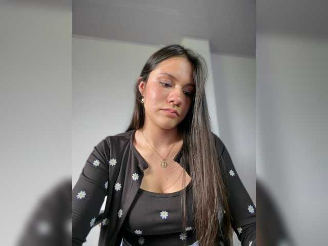 charlotte-1 live sex show