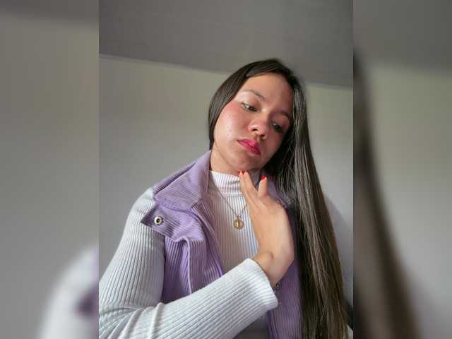 charlotte-1 cam belle