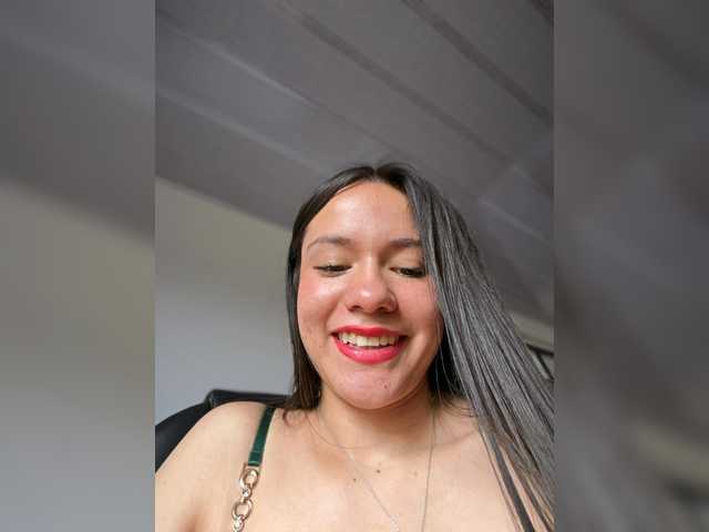 CHARLOTTE__5 live webcam show