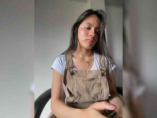 Charlotte__5 webcam