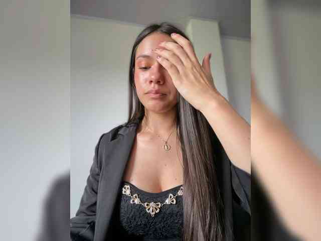 Charlotte__5 webcam