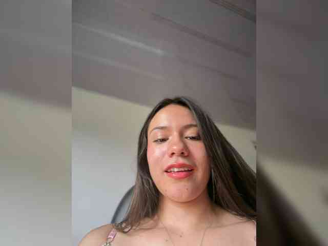 Charlotte__5 webcam