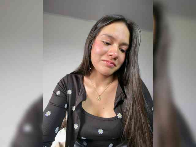 Charlotte__5 webcam