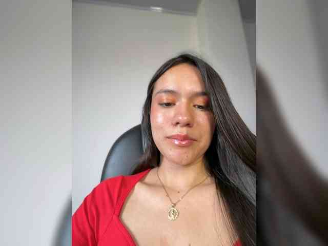 Charlotte__5 webcam