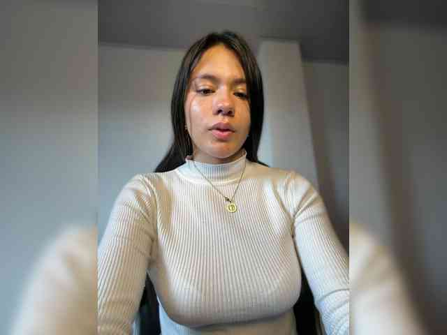 Charlotte__5 webcam