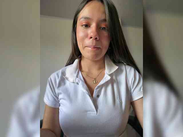 Charlotte__5 webcam