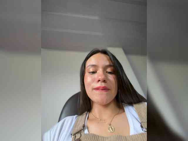 Charlotte__5 webcam