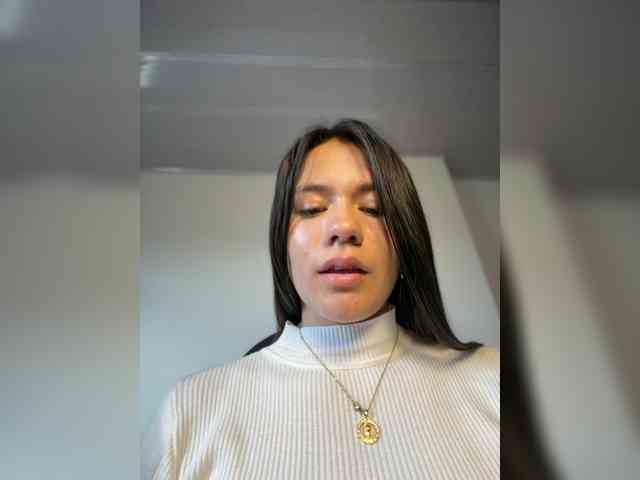 Charlotte__5 webcam