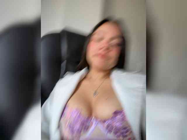 Charlotte__5 webcam