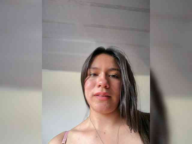 Model: Charlotte__5