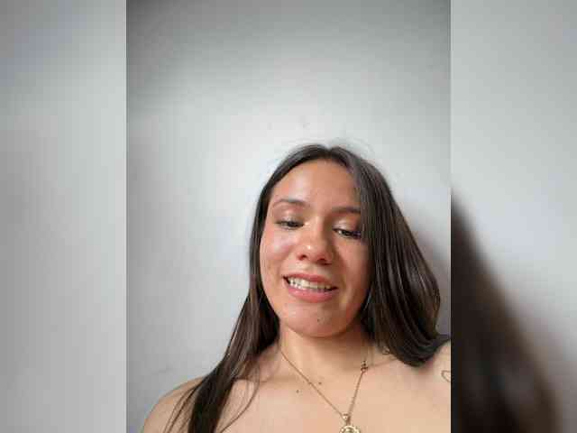 Charlotte__5 webcam