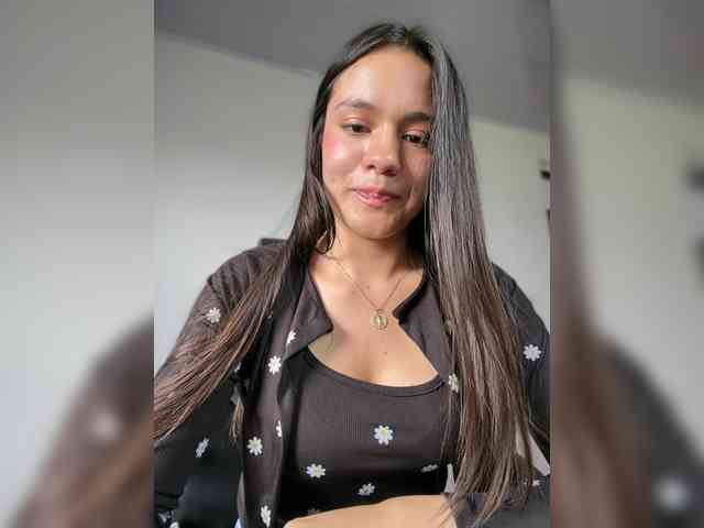 Charlotte__5 webcam