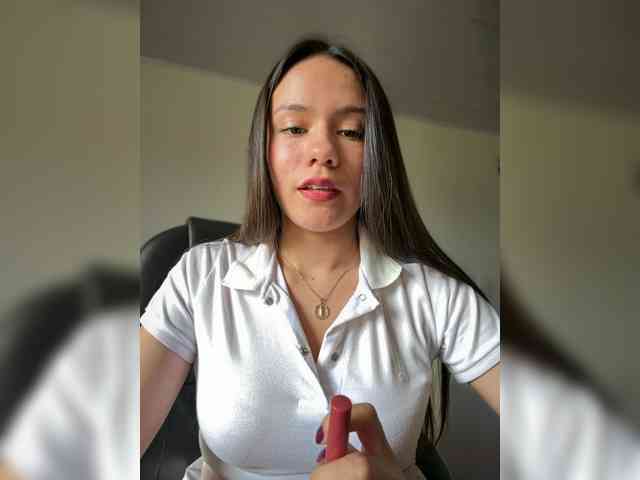 Charlotte__5 webcam