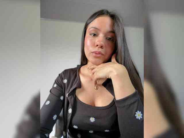 Charlotte__5 webcam