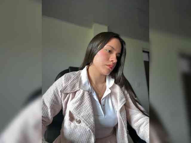 Charlotte__5 webcam