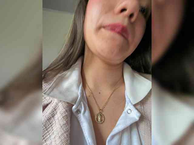 Charlotte__5 webcam