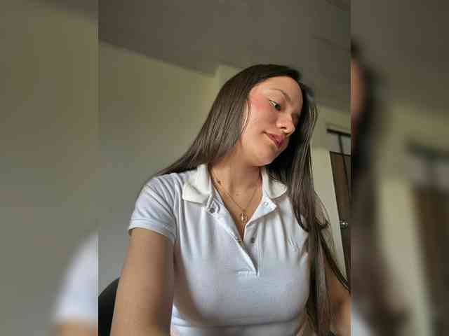 Charlotte__5 webcam