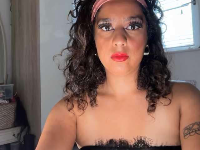 fayfay21 live cam on BongaCams
