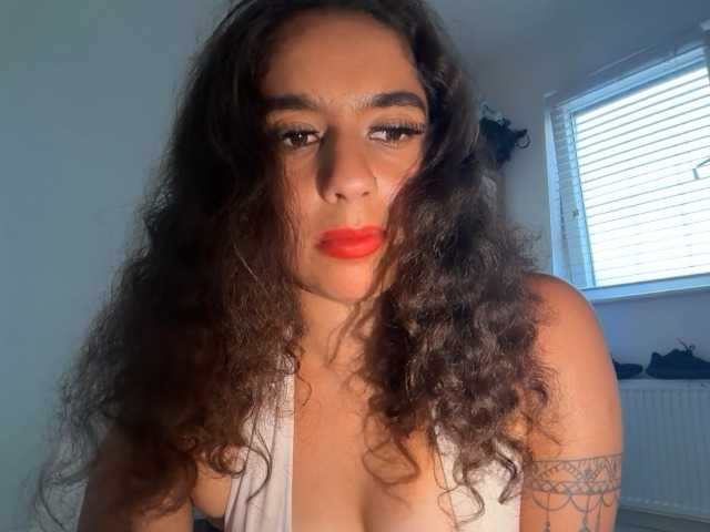 fayfay21 live cam on BongaCams