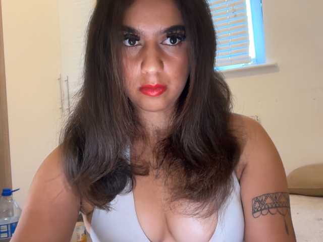 fayfay21 live cam on BongaCams